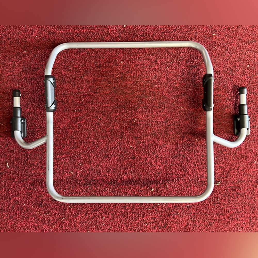 BOB Car Seat Adapter - Chicco